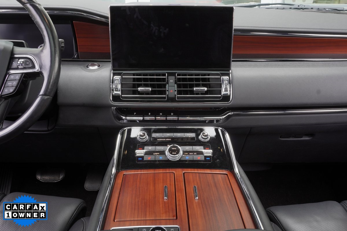 2022 Lincoln Navigator L Reserve Image 15 of 35
