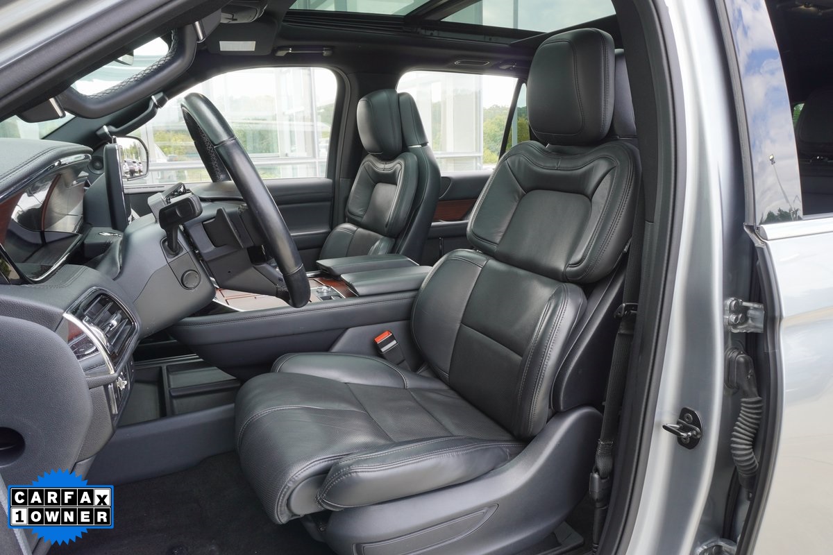 2022 Lincoln Navigator L Reserve Image 9 of 35