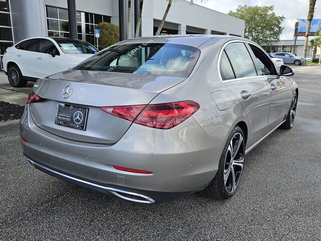 Vehicle image 5 of 41
