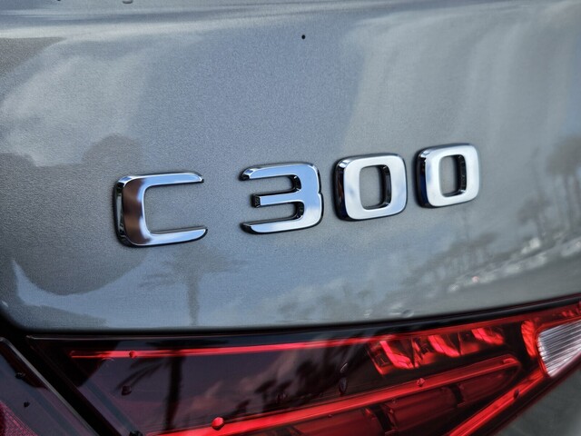 Vehicle image 20 of 41