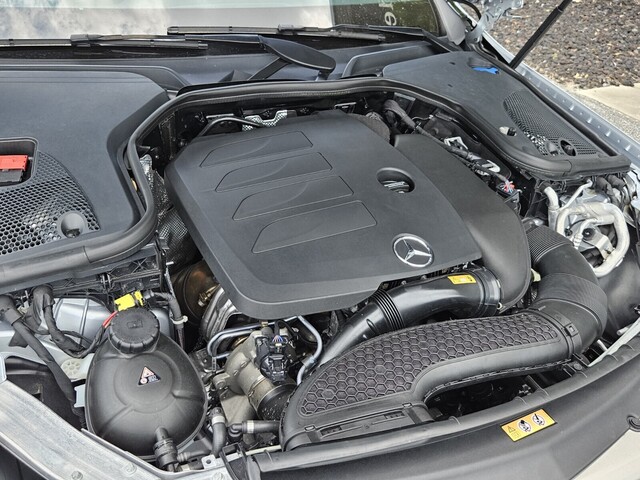 Vehicle image 24 of 40