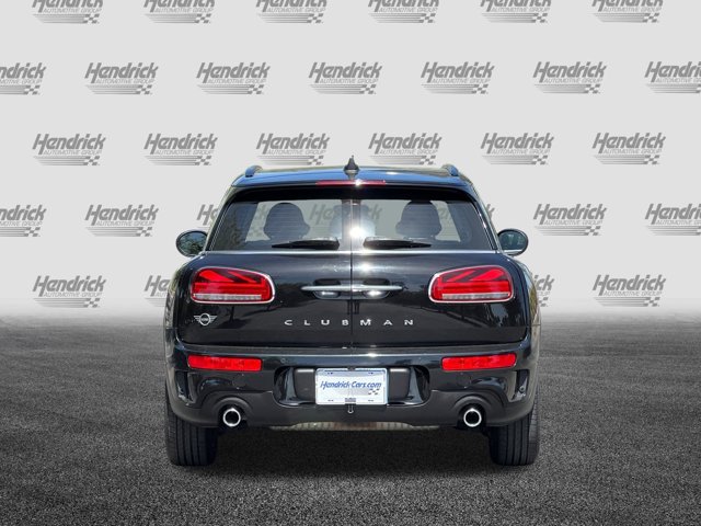 Vehicle image 8 of 38
