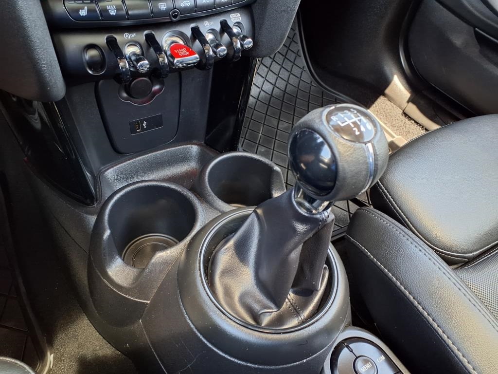 Vehicle image 33 of 33