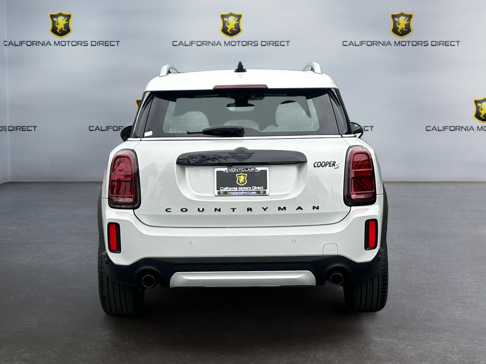 Vehicle image 6 of 26