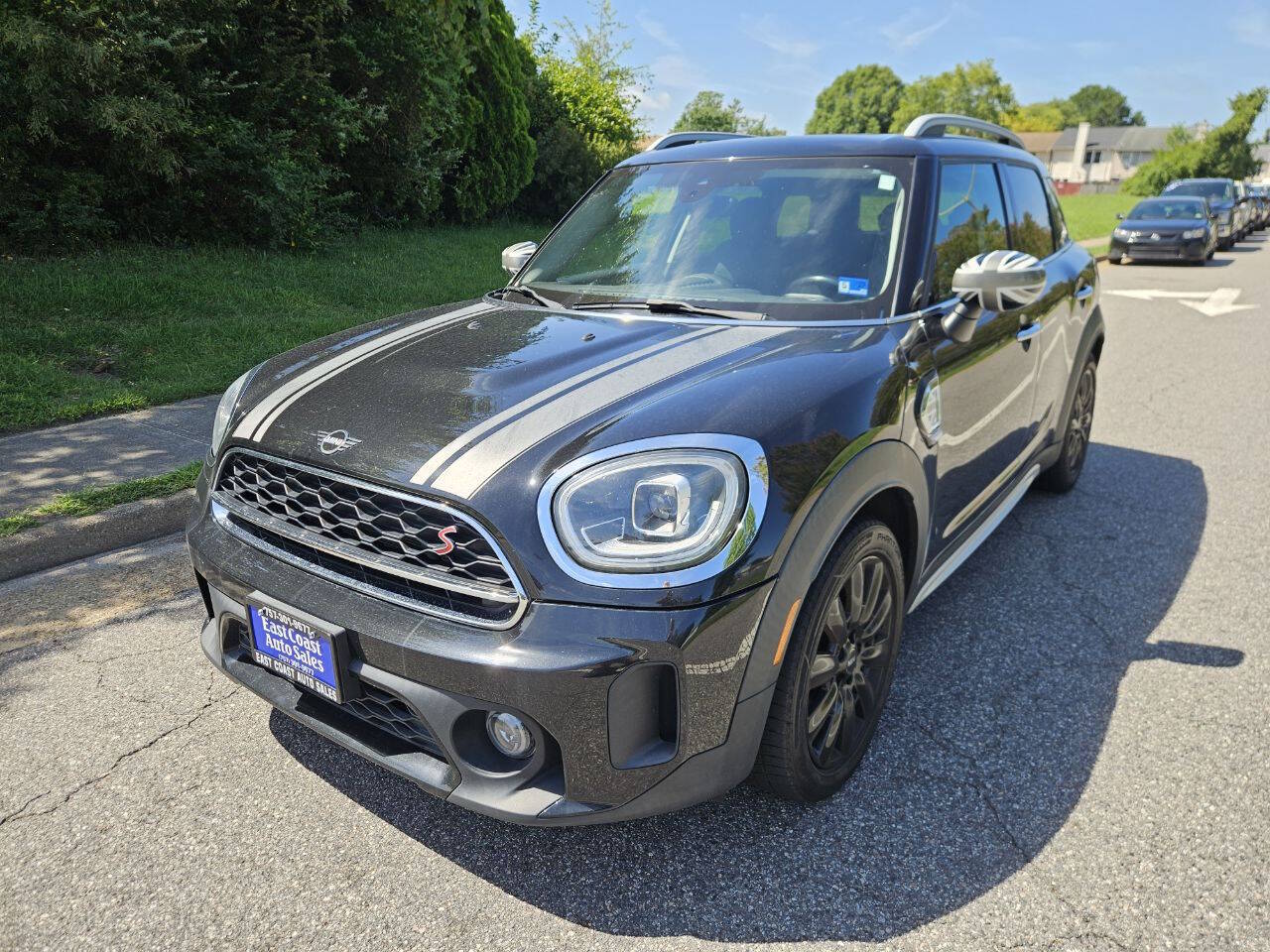 2022 MINI Cooper Countryman S Image 1 of 32