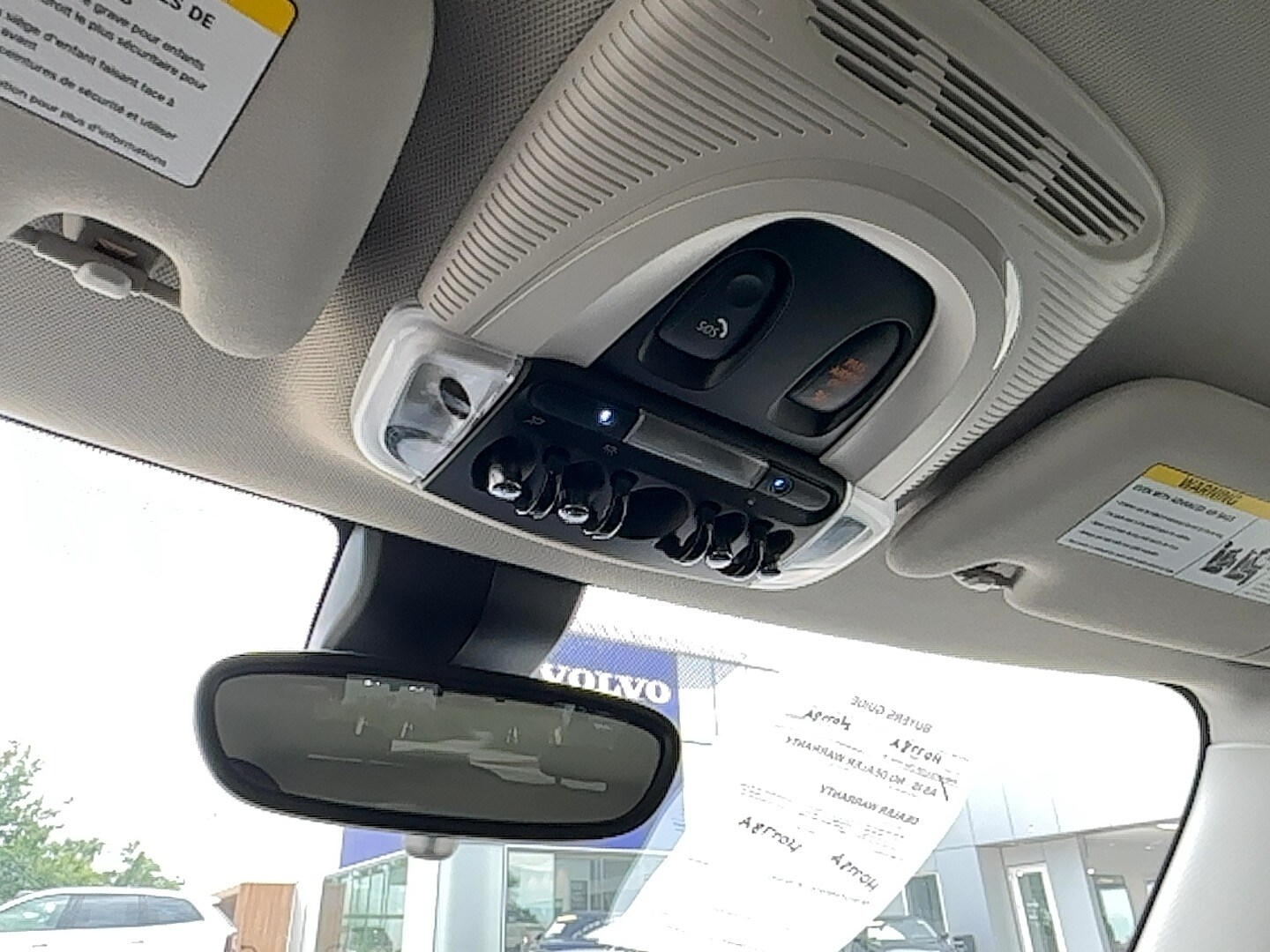 Vehicle image 23 of 24