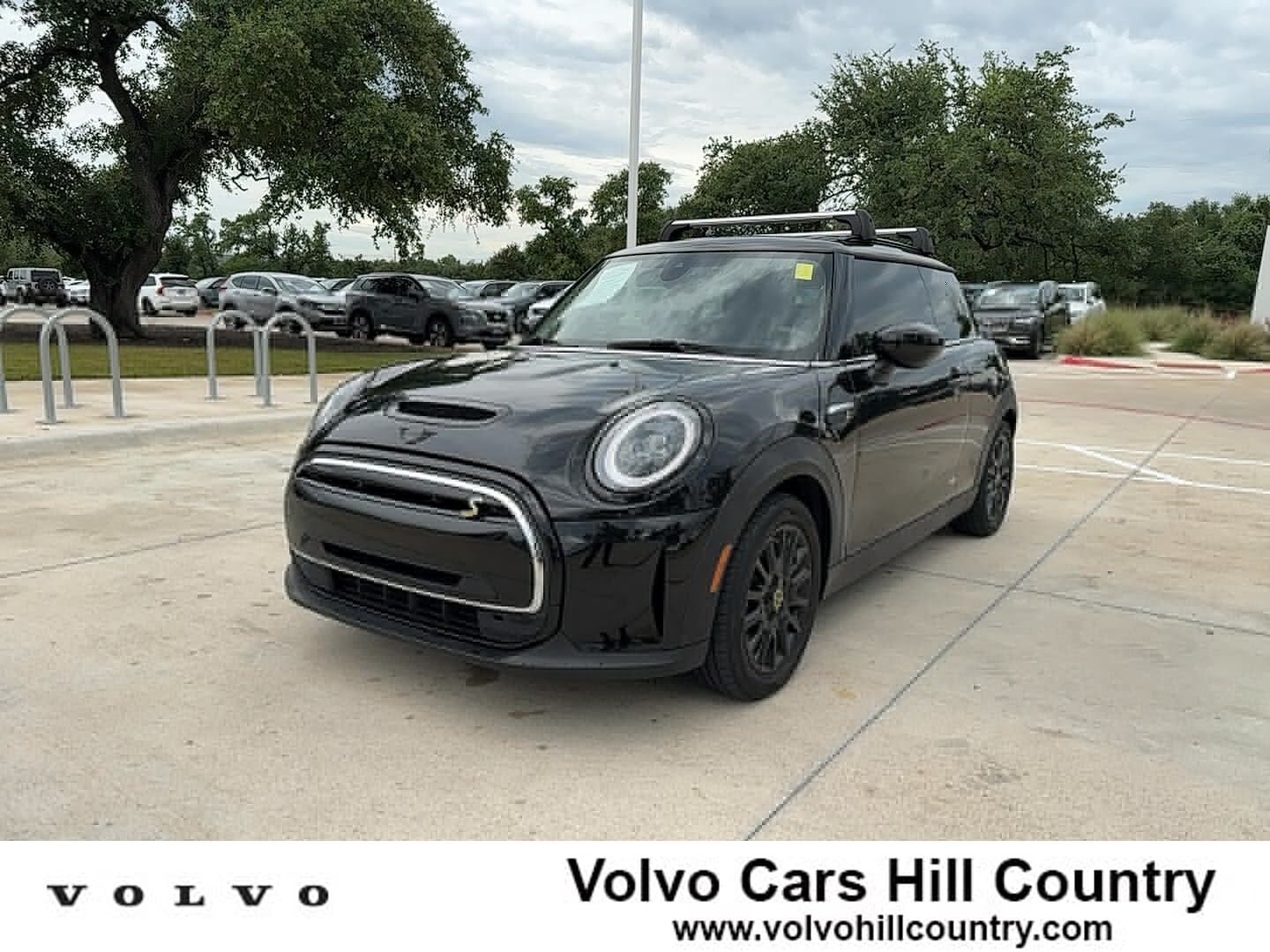 Vehicle image 1 of 24