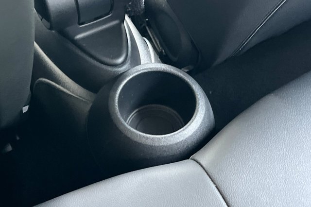 Vehicle image 15 of 39
