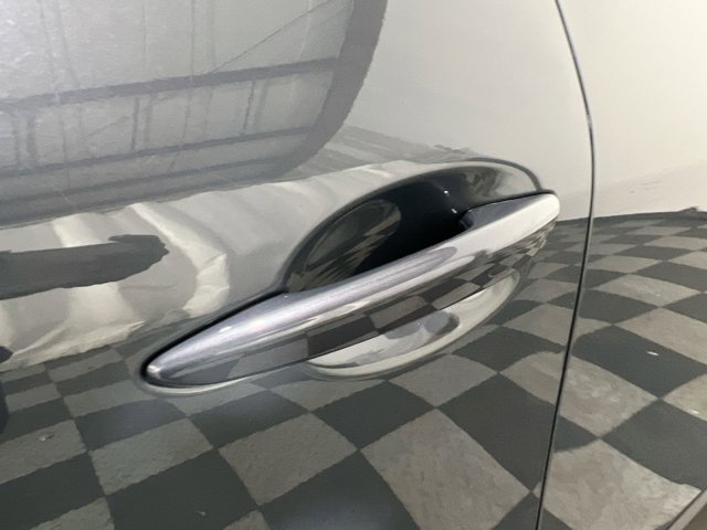 2022 Mazda CX-30 2.5 S Carbon Edition Image 19 of 27