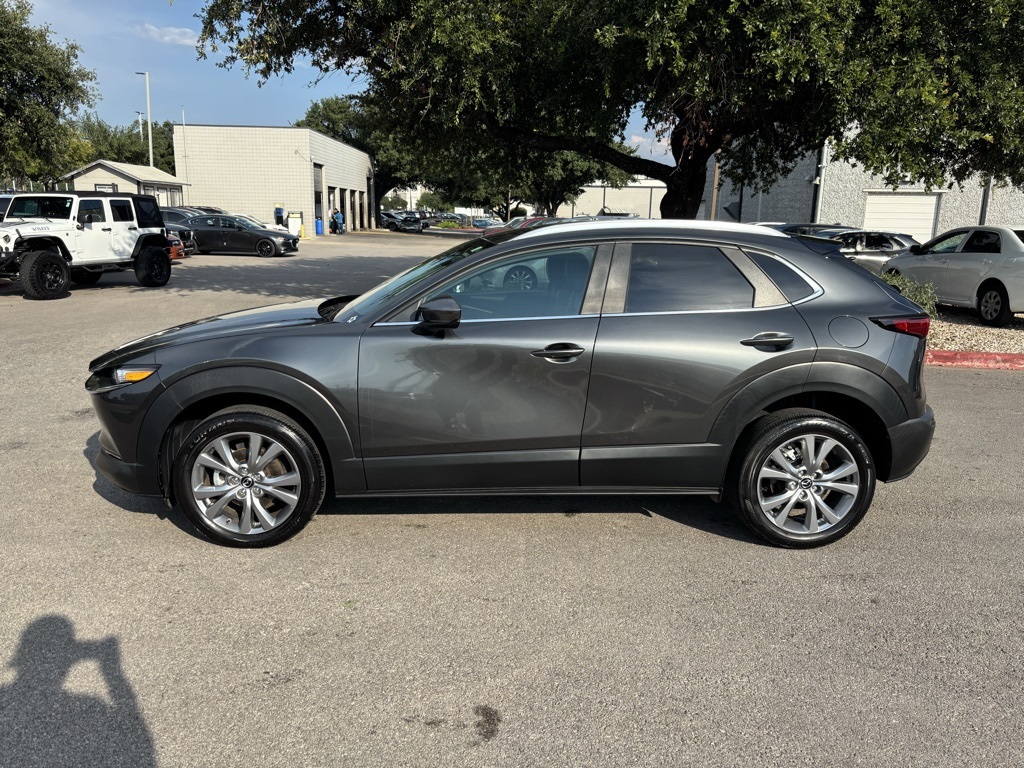 2022 Mazda CX-30 2.5 S Preferred Package Image 8 of 36