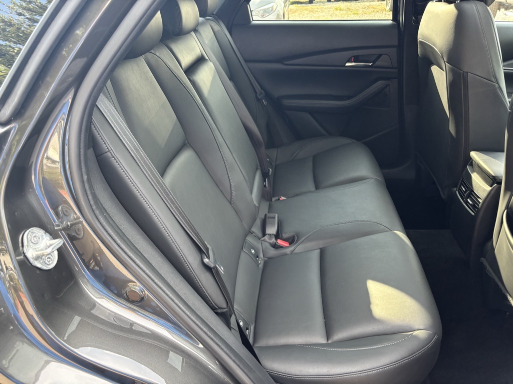 2022 Mazda CX-30 2.5 S Preferred Package Image 16 of 36