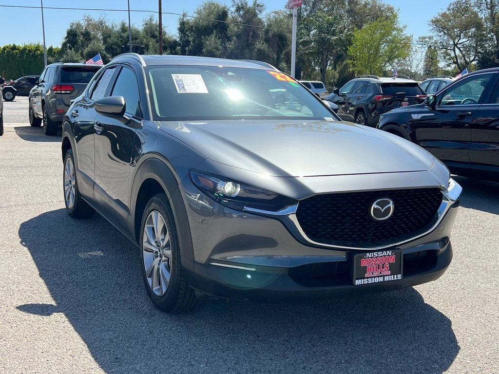 Vehicle image 4 of 28