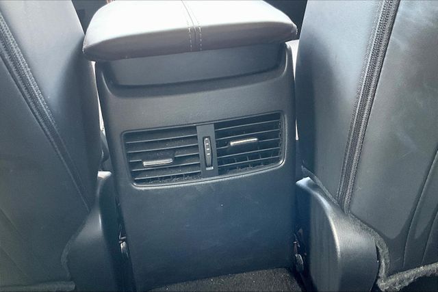 2022 Mazda CX-30 2.5 S Premium Package Image 27 of 32