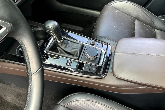 2022 Mazda CX-30 2.5 S Premium Package Image 21 of 32