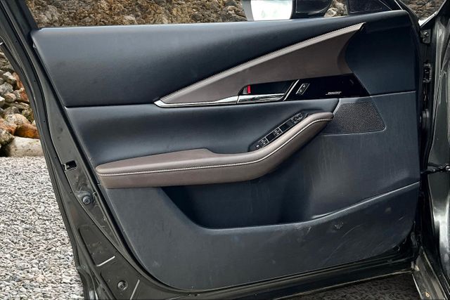 2022 Mazda CX-30 2.5 S Premium Package Image 22 of 32