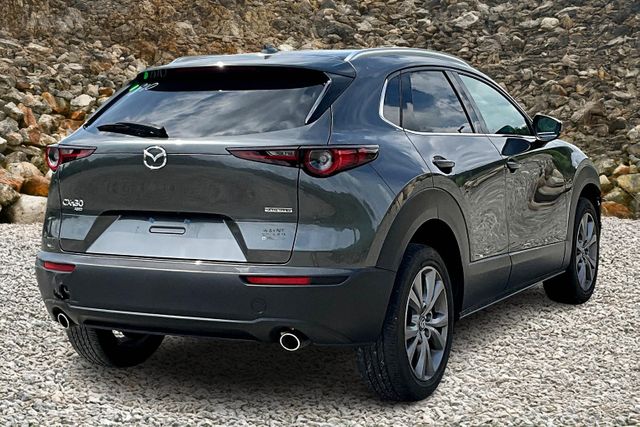 2022 Mazda CX-30 2.5 S Premium Package Image 3 of 32