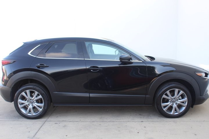 Vehicle image 4 of 39