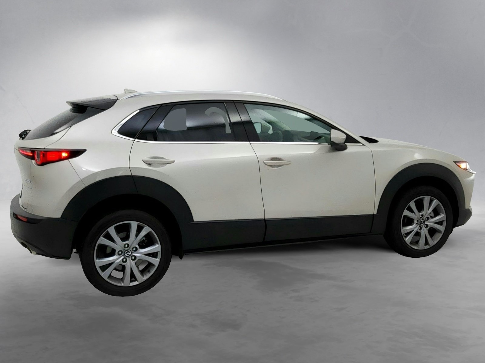 Vehicle image 11 of 43