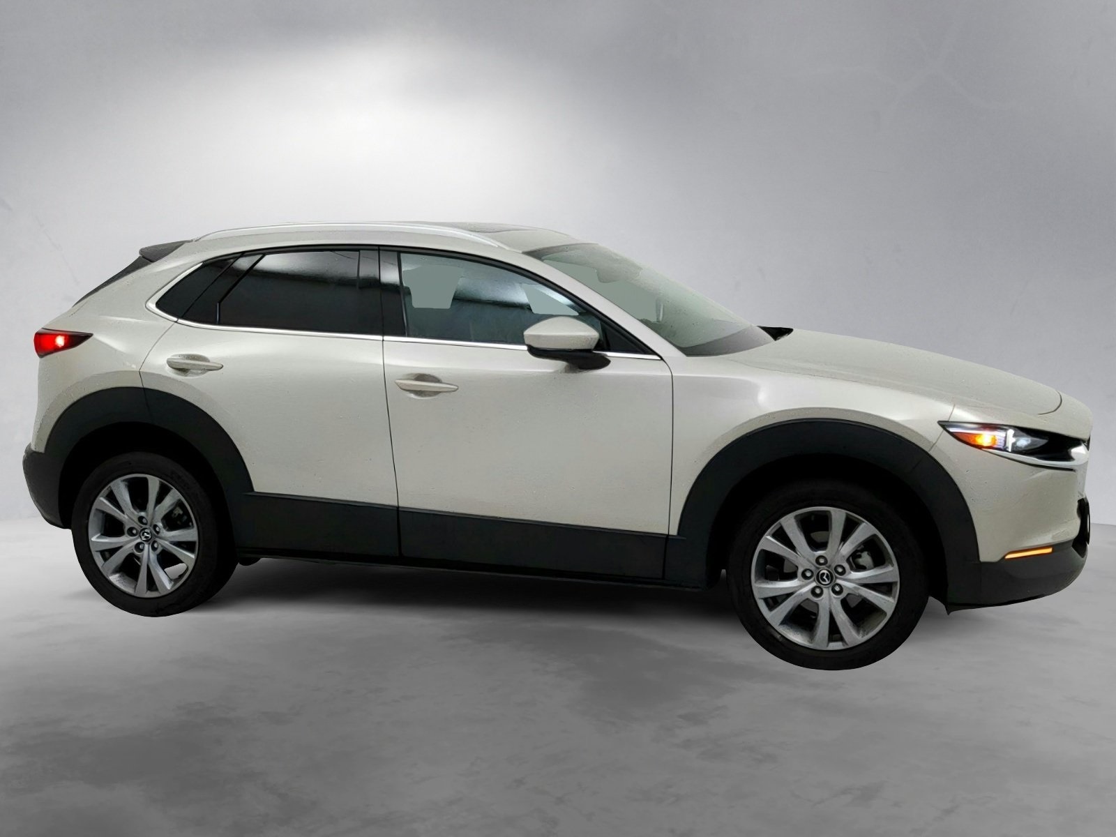 Vehicle image 6 of 43