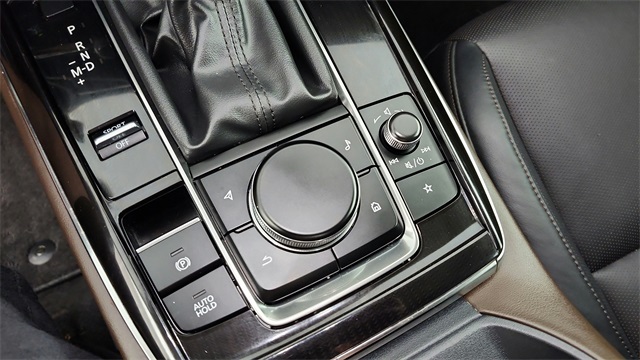 2022 Mazda CX-30 2.5 S Premium Package Image 21 of 37