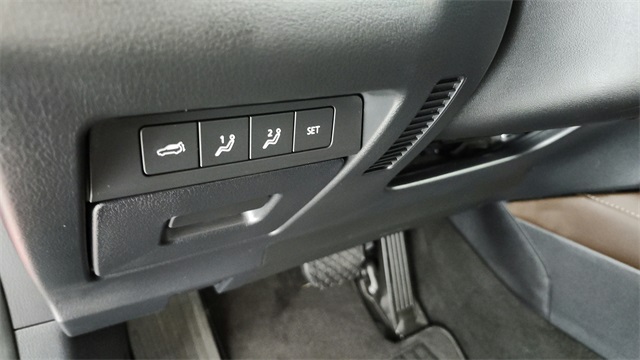 2022 Mazda CX-30 2.5 S Premium Package Image 36 of 37