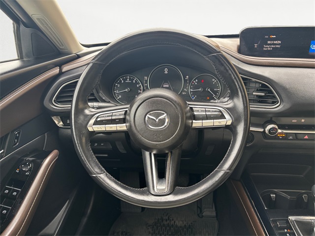 Vehicle image 12 of 27