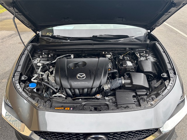 Vehicle image 26 of 27