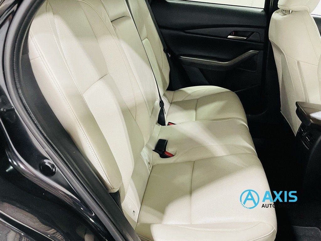 2022 Mazda CX-30 2.5 S Premium Package Image 24 of 45