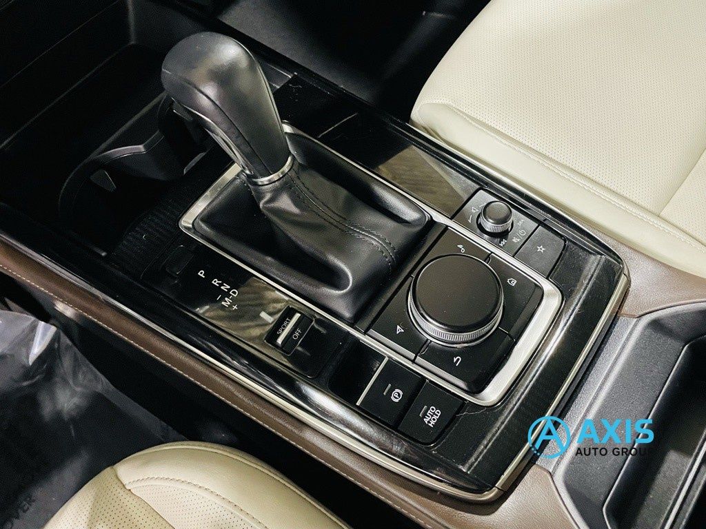 2022 Mazda CX-30 2.5 S Premium Package Image 35 of 45