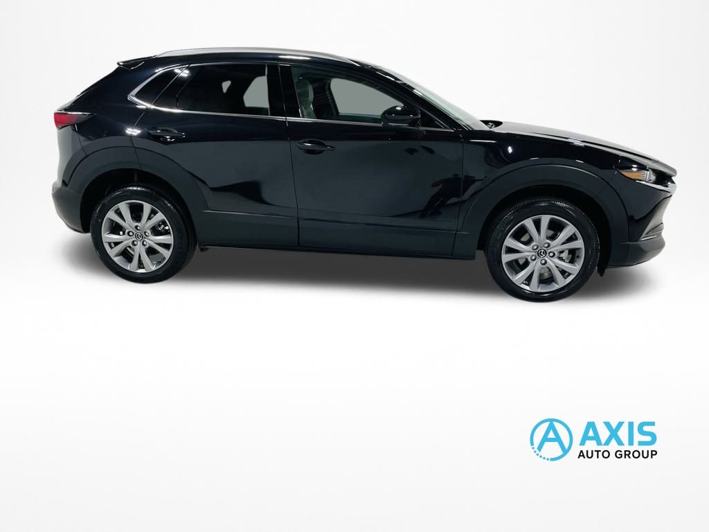 2022 Mazda CX-30 2.5 S Premium Package Image 12 of 45