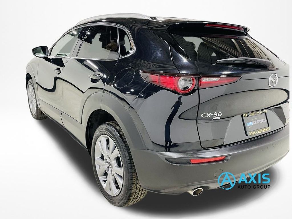 2022 Mazda CX-30 2.5 S Premium Package Image 16 of 45