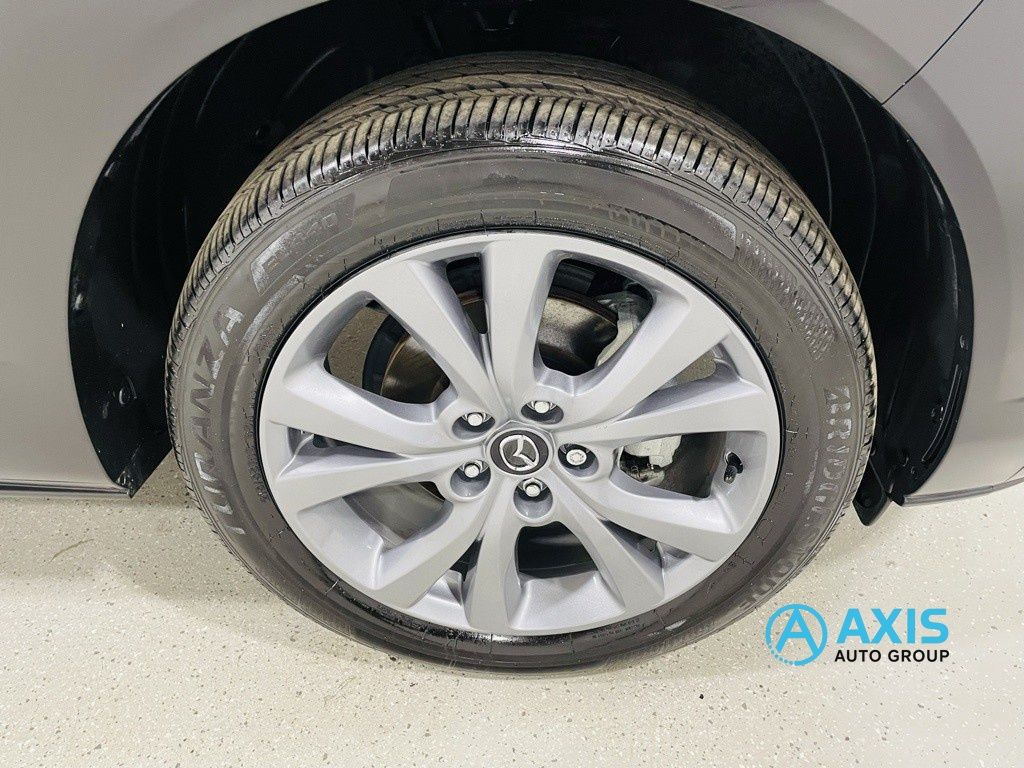 2022 Mazda CX-30 2.5 S Premium Package Image 21 of 45