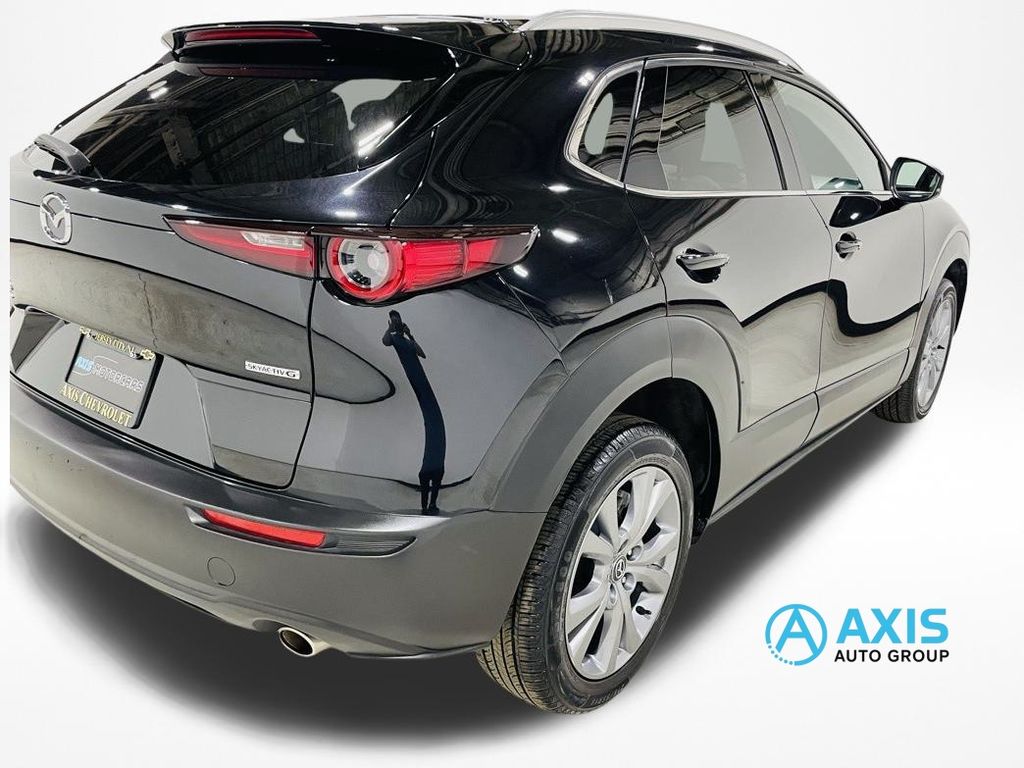 2022 Mazda CX-30 2.5 S Premium Package Image 14 of 45