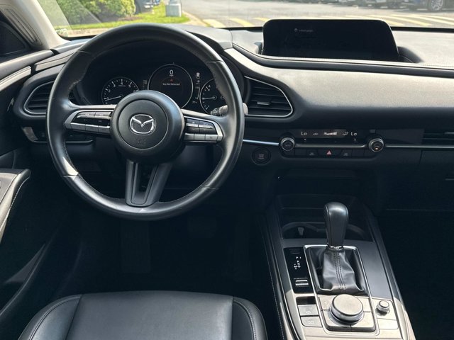 Vehicle image 13 of 30