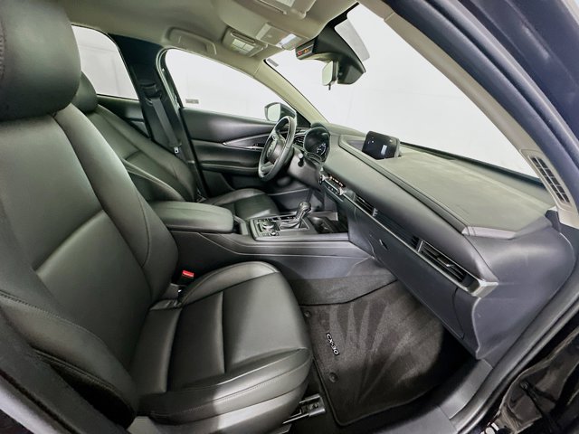 2022 Mazda CX-30 2.5 S Select Package Image 13 of 28