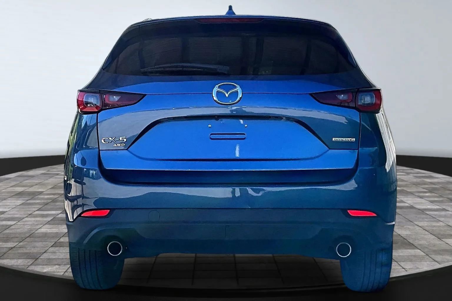 2022 Mazda CX-5 2.5 S Image 2 of 31