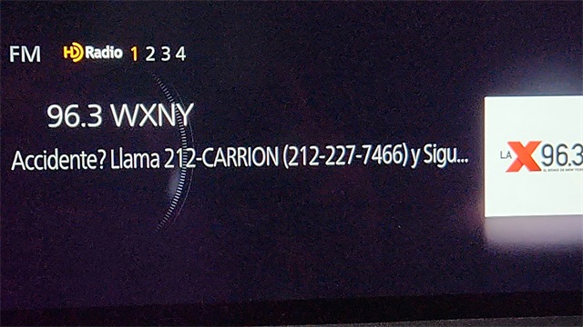 Vehicle image 21 of 26