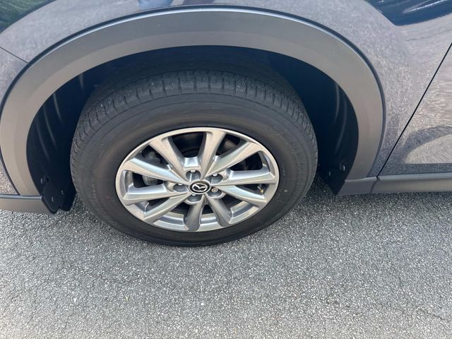 Vehicle image 10 of 43
