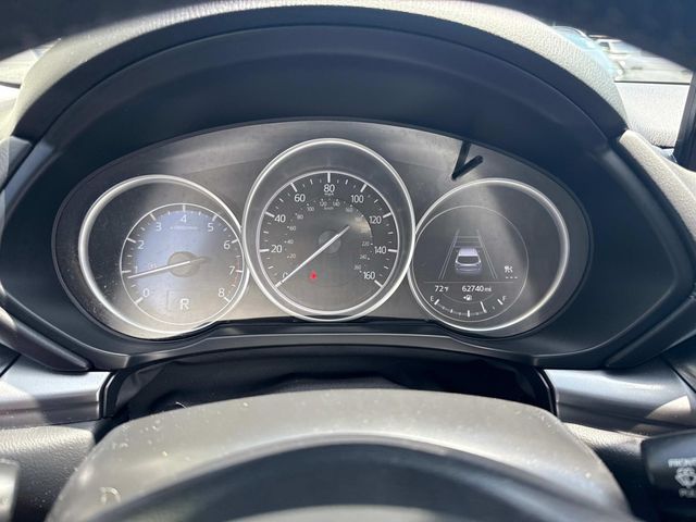 Vehicle image 19 of 43