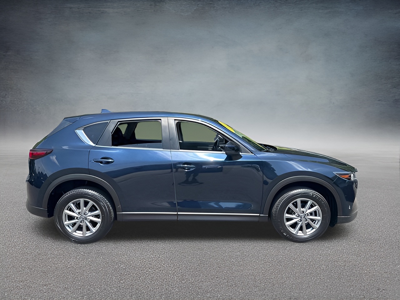 Vehicle image 39 of 43
