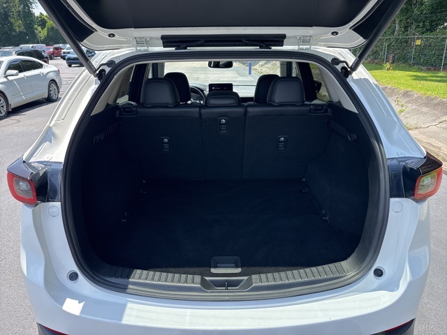 Vehicle image 15 of 39