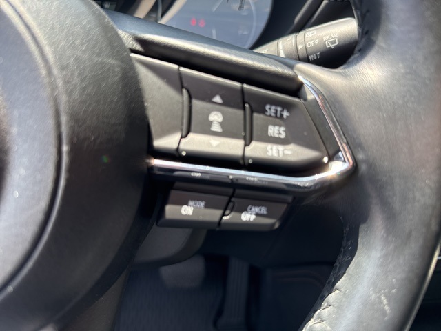 Vehicle image 36 of 39