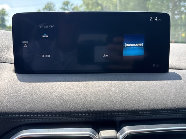 Vehicle image 24 of 39
