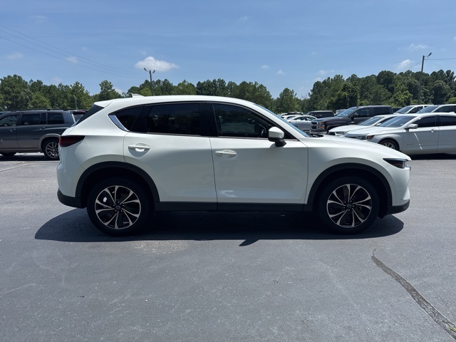 Vehicle image 4 of 39