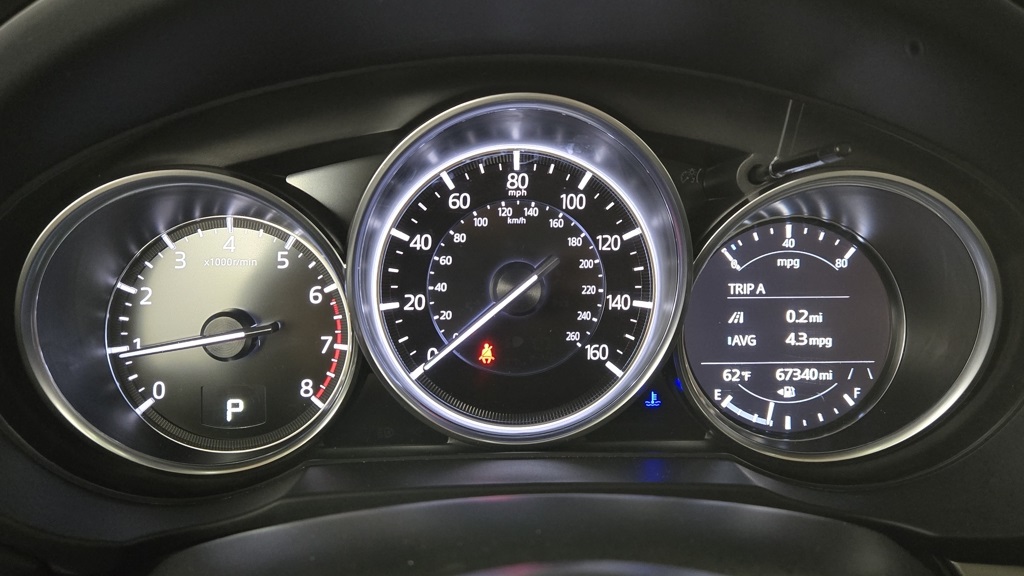 Vehicle image 10 of 31