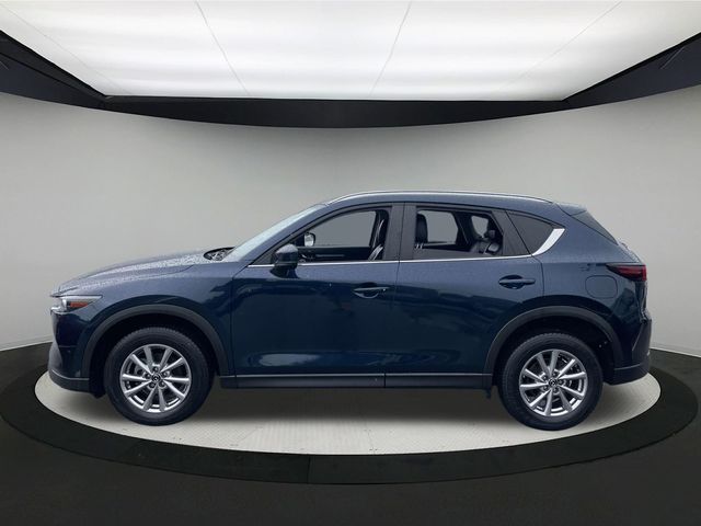 Vehicle image 7 of 41