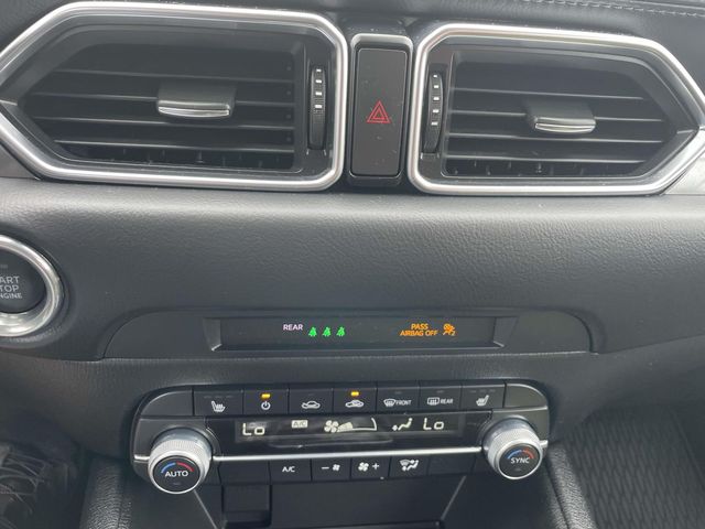 Vehicle image 26 of 41