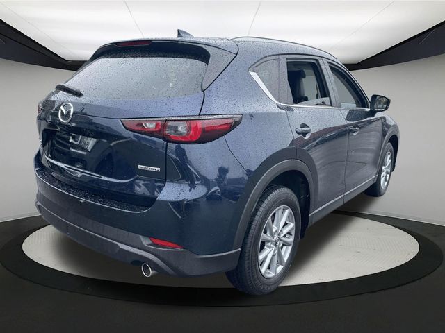 Vehicle image 4 of 41