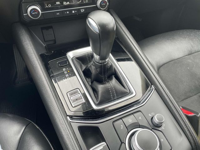Vehicle image 27 of 41