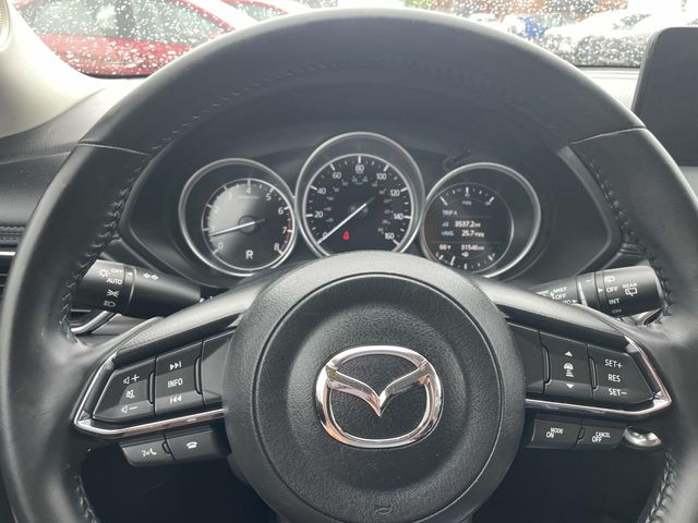 Vehicle image 29 of 41